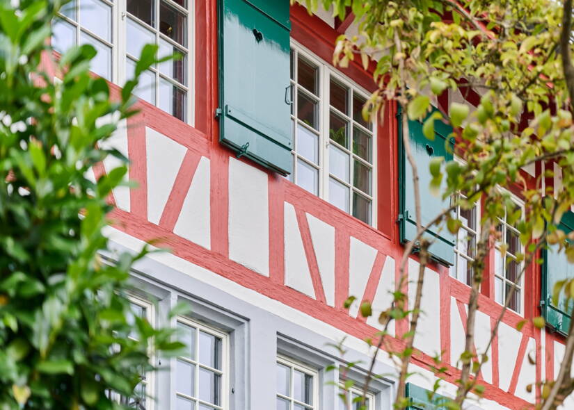 bauwerkstadt_meilen_sanierung_fassade_denkmalschutz_2025_fotogataric_018.jpg