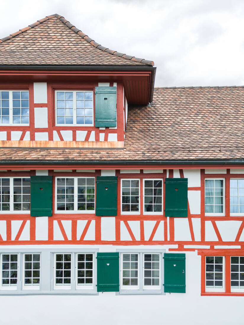 bauwerkstadt_meilen_sanierung_fassade_denkmalschutz_2025_fotogataric_007.jpg